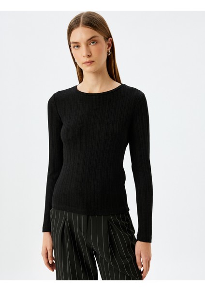 x Zeynep Bastık - Uzun Kollu Bisiklet Yaka Dokulu Bluz modelleri