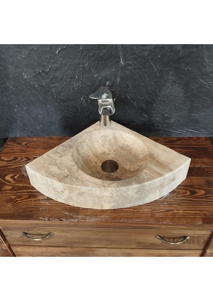 Traverten Üçgen Lavabo