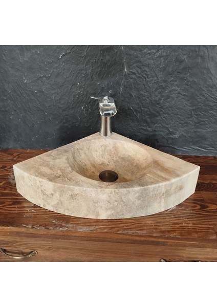 Traverten Üçgen Lavabo