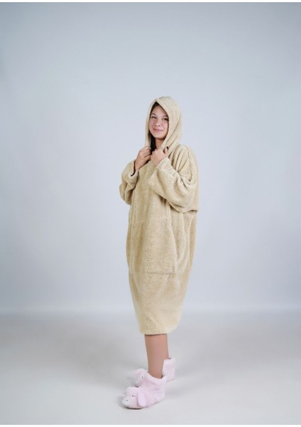 Açık kahverengi, unisex, oversize, giyilebilir kapşonlu battaniye, konfor ve şıklık sunar fırsatları