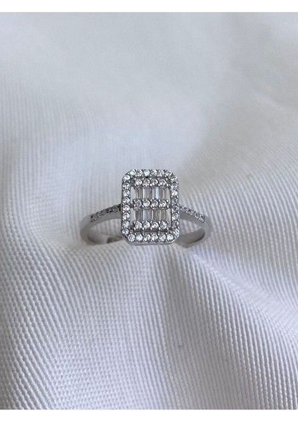 14 K White Gold Kaplama 925 Ayar Gümüş Klasik Baget Yüzük