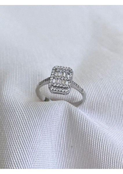 14 K White Gold Kaplama 925 Ayar Gümüş Klasik Baget Yüzük