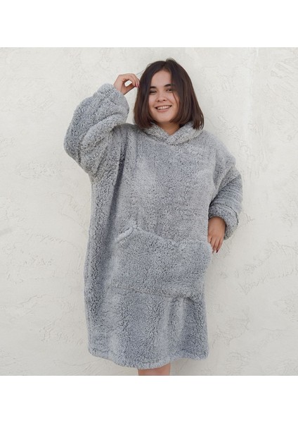 Gri Welsoft peluş polar giyilebilir battaniye ve pijama, sıcak ve konforlu kullanım sağlar