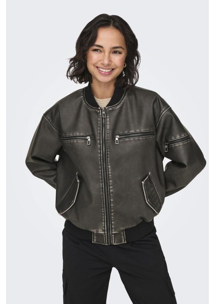 15319095 Onlhallı Faux Leath Oversıze Bomber Otw Ss Kadın Pıu Mont