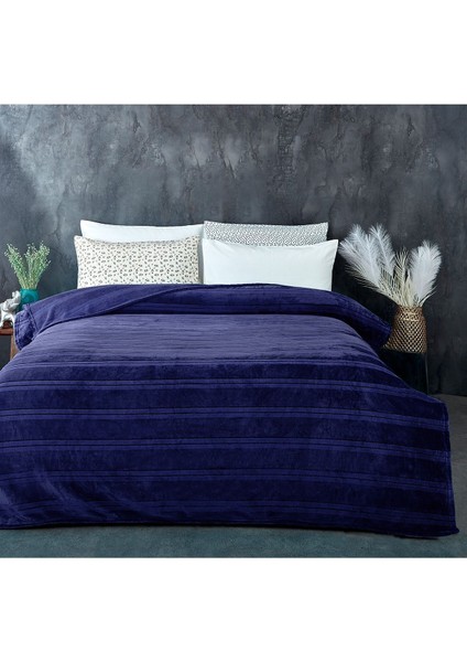 Yumuşak ve rahat tek kişilik 150x230 cm koyu mavi polyester battaniye indirimleri