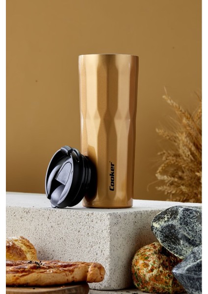 Paslanmaz Çelik 500 ml Çift Kat Termos ve Suluk, dayanıklı ve şık tasarım modelleri