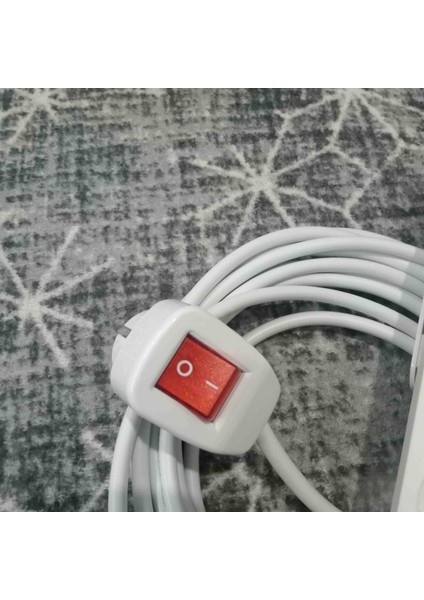 5 Metre Anahtar Fişli Viko 4 Lü Prizli Uzatma Kablosu