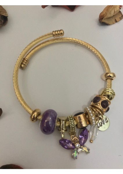 Kadın Çelik Kelebek Charmlı Model Altın Gold Renk Bileklik