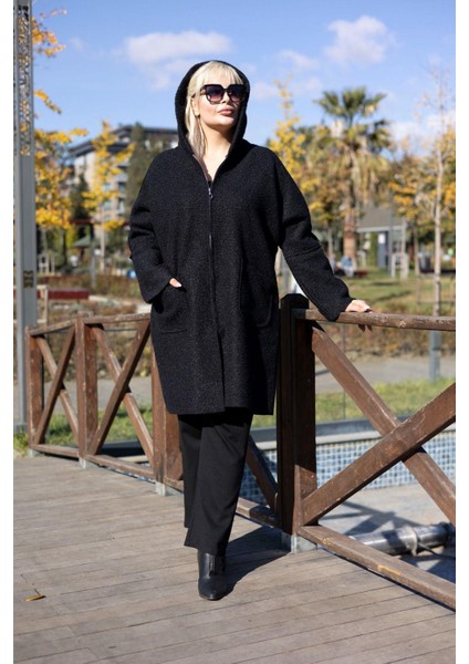 Kadın Büyük Beden Siyah Buklet Kumaş Kapüşonlu Astarsız Kaban 65N38451 modelleri