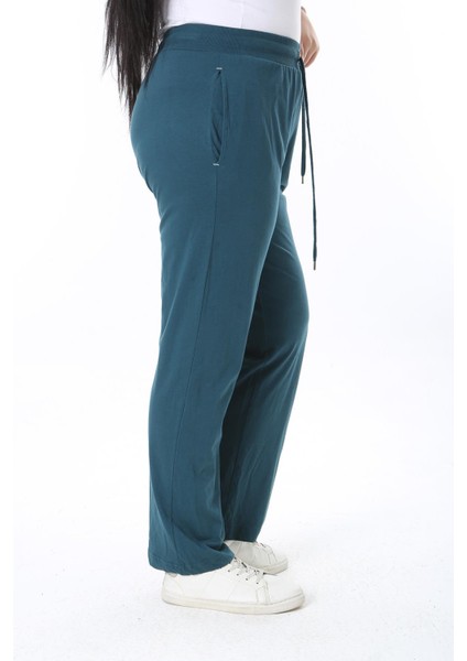 Kadın Büyük Beden Yeşil Pamuklu Kumaş Beli Kuşgözü Bağcık Detaylı Eşofman Alt 65N38470