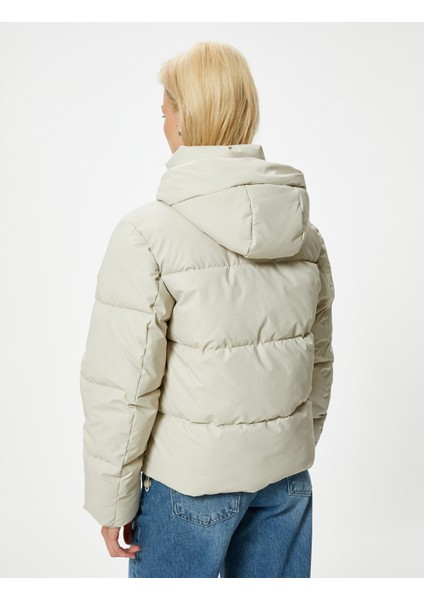 Kapüşonlu Şişme Mont Cepli Fermuarlı fırsatları