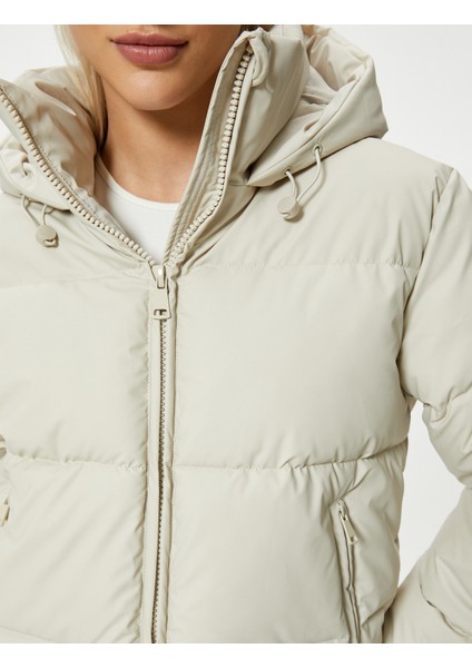 Kapüşonlu Şişme Mont Cepli Fermuarlı indirimleri