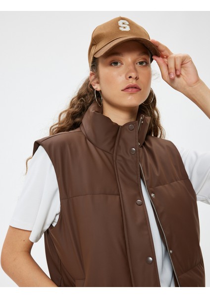 Şişme Yelek Kolsuz Kapitone Fermuarlı Dik Yaka Cep Detaylı