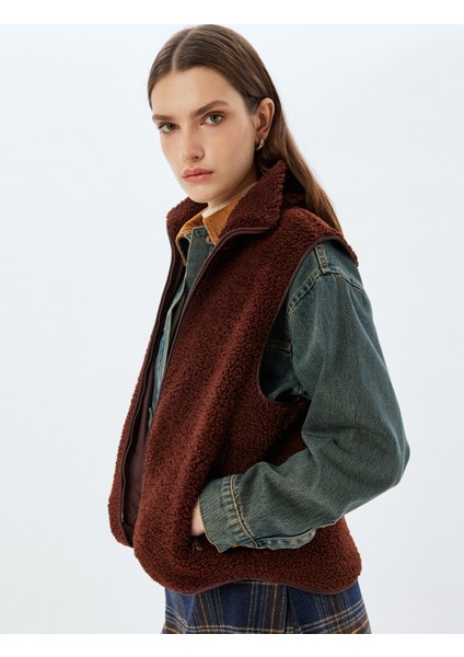 Peluş Yelek Kolsuz Fermuarlı Dik Yaka Cepli fiyatları