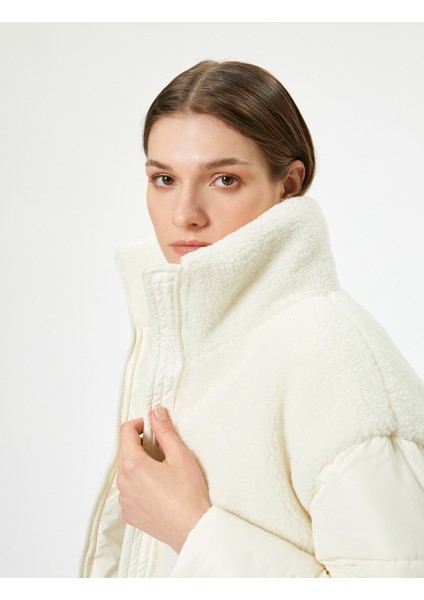 Şişme Mont Peluş Detaylı Dik Yaka Fermuarlı Cepli