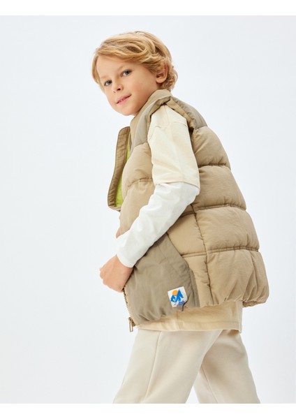 Kapşonlu Yağmurluk Peluş Astarlı Su Geçirmez Cepli