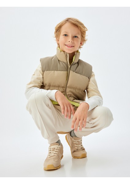 Kapşonlu Yağmurluk Peluş Astarlı Su Geçirmez Cepli fiyatları