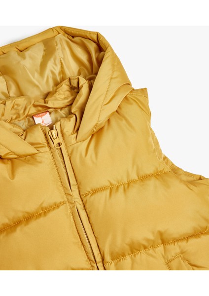 Kapşonlu Mevsimlik Şişme Yelek Cep Detaylı modelleri