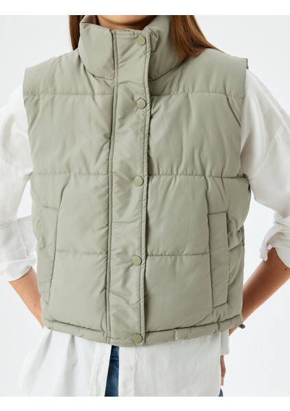 Dik Yaka Fermuarlı Cepli Kısa Şişme Yelek indirimleri