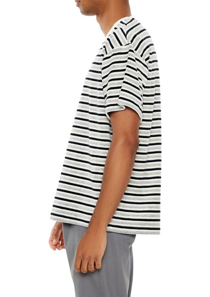 Oversize Çizgili Tişört fırsatları