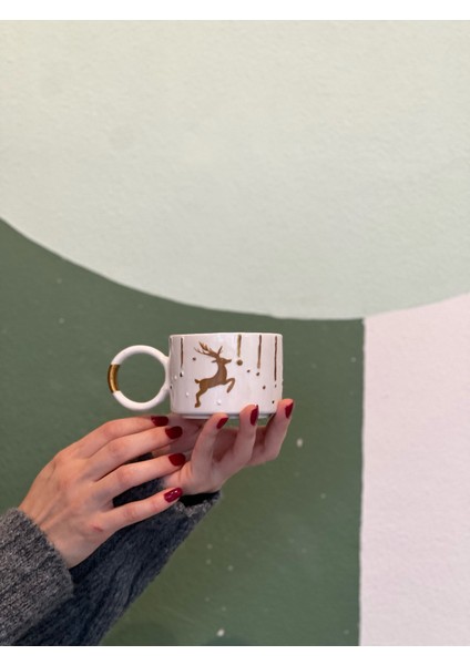 Altera Seramik El Yapımı Yılbaşı Geyik Desenli Yaldızlı Kupa Yeni Yıl Temalı Bardak Mug