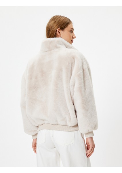 Peluş Oversize Mont Dik Yaka Fermuarlı fırsatları