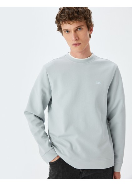 Bisiklet Yaka Basic Pamuk Karışımlı Minimal Baskılı Sweatshirt