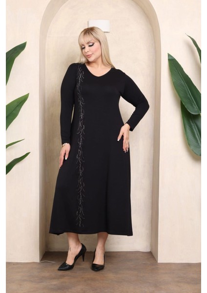 Kadın Büyük Beden Siyah V Yaka Uzun Kol Taş Baskı Detaylı Uzun Elbise 65N38436 indirimleri