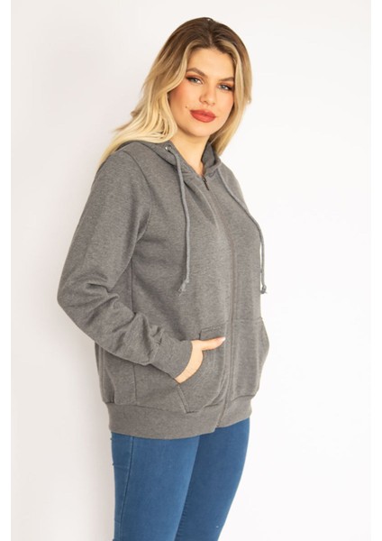 Kadın Gri Sırtı Çift Fermuar ve Çıtçıt Düğme ve Ön Fermuarlı Içi Şardonlu Sweatshirt 65N35069 fırsatları