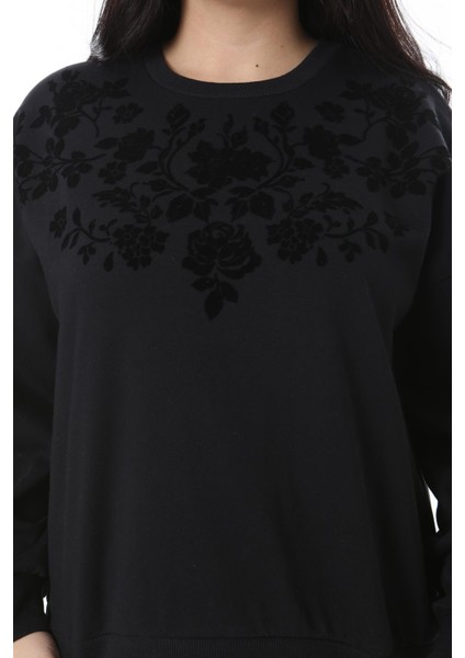Kadın Büyük Beden Siyah 3 Iplik Içi Şardonlu Flok Baskılı Sweatshirt 65N38646 modelleri
