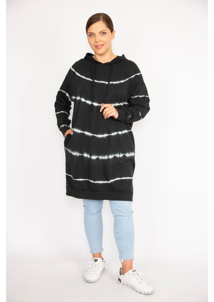 Kadın Büyük Beden Siyah Batik Desenli Kapşonlu Uzun Sweatshirt