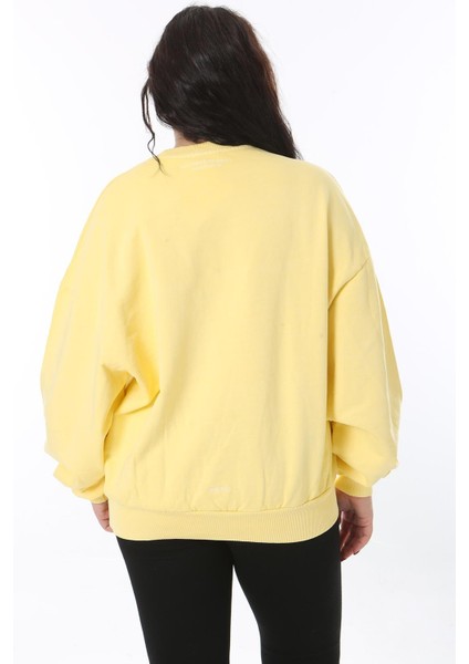 Kadın Büyük Beden Sarı Rahat Kesim Sweatshirt 65N38606 fırsatları