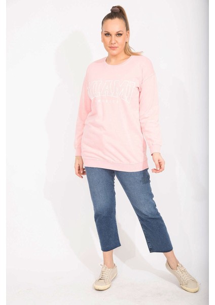 Kadın Pembe Pamuklu Kumaş Taş ve Baskı Detaylı Sweatshirt 65N35482