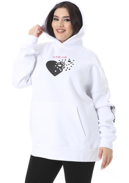 Kadın Büyük Beden Beyaz Polar Içi Şardonlu Baskı ve Kapşon Detaylı Sweatshirt 65N38623