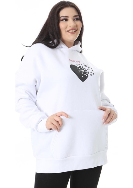 Kadın Büyük Beden Beyaz Polar Içi Şardonlu Baskı ve Kapşon Detaylı Sweatshirt 65N38623