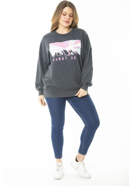 Kadın Büyük Beden Füme Dijital Baskılı Sweatshirt 65N37159