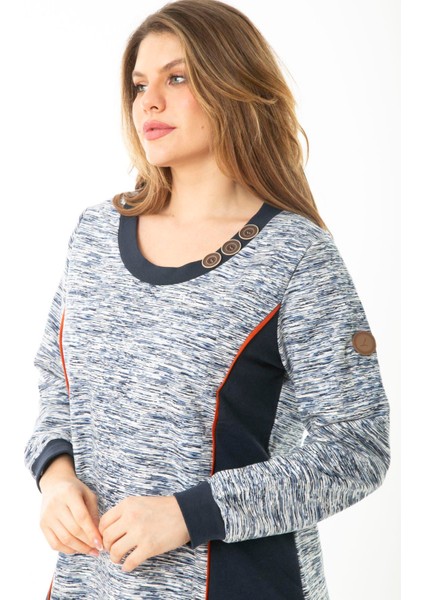 Kadın Büyük Beden Lacivert Süs Düğme ve Kup Detaylı Sweatshirt 65N37121