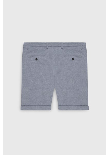 Slim Fit Dar Kesim Yan Cepli Gofre Desenli Şort fırsatları