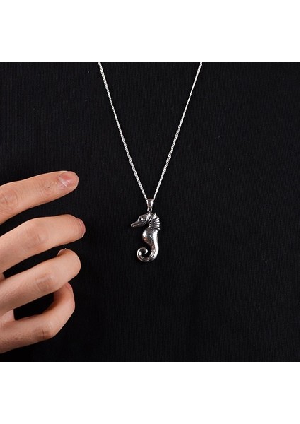 Gümüş Denizatı Kolye 925 Ayar Gümüş Deniz Atı Figürlü Unisex Kolye fırsatları