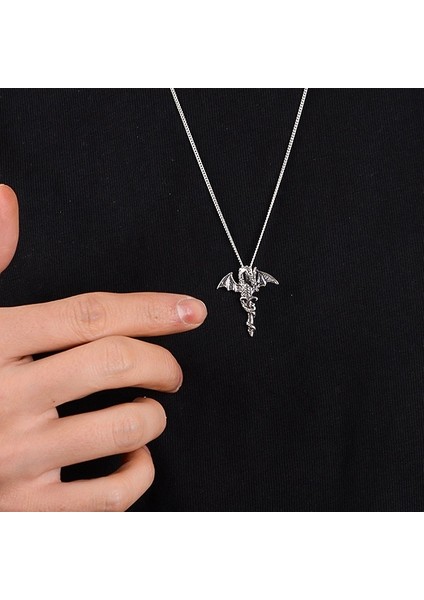 Gümüş Kılıçlı Ejderha Kolye 925 Ayar Gümüş Ejderha & Kılıç Figürlü Erkek Kolye fırsatları