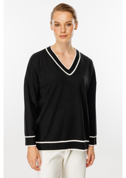 V Yaka Çizgili Siyah Kadın Bluz 20134-2K5 indirimleri