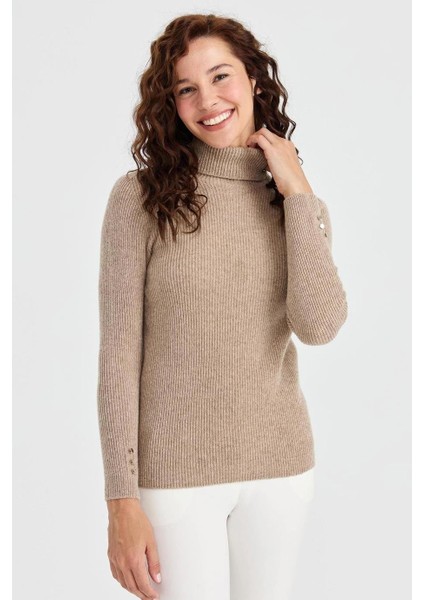 Tam Balıkçı Kol Ucu Düğmeli Bej Kadın Kazak 23159-TB-2K5