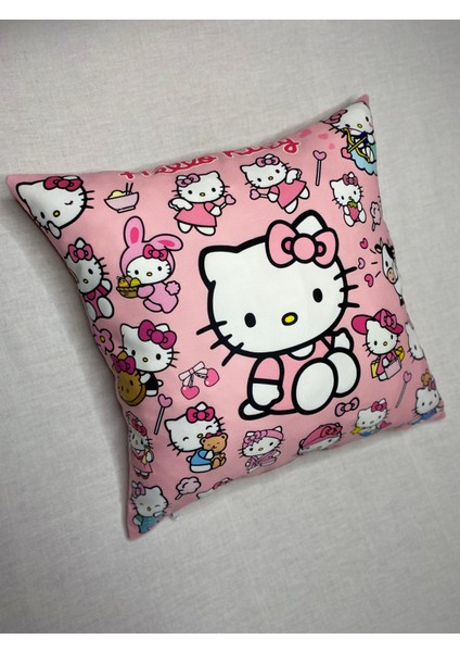 Yaya Dizayn Hello Kitty Desenli Dijital Baskılı Dekoratif Kırlent Kılıfı ve Yastık