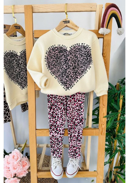 Kalp Leopar Detaylı Kışlık Kız Çocuk taytlı takım - Pembe