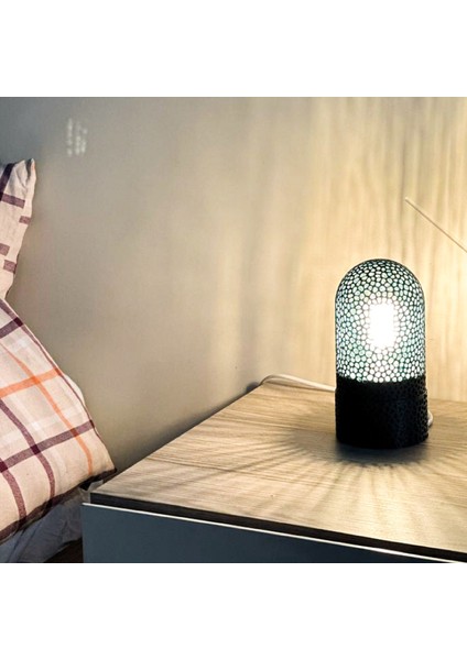 Voronoi Delikli Masa Lambası - Kırmızı Masa Lambası - Yeşil Yatak Başı Lambası - Ev Hediyesi