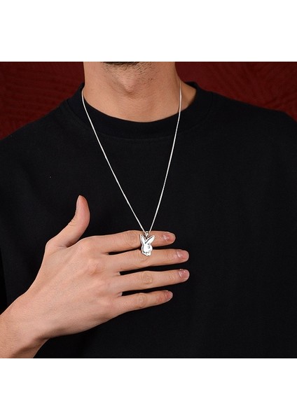 Gümüş Playboy Kolye 925 Ayar Gümüş Playboy Figürlü Unisex Kolye fiyatları