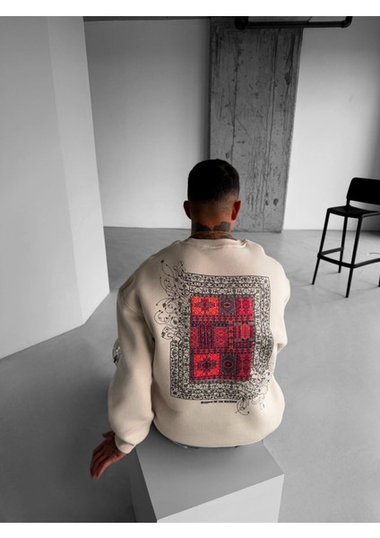 Erkek Oversize Desen Yamalı Sweatshirt Açık Bej