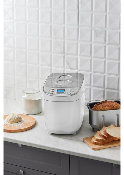 Beyaz Hamur Yoğurma ve Ekmek Yapma Makinesi Inox, 1500 G, 45 Farklı Tarifli Kitapçıklı + Tartı