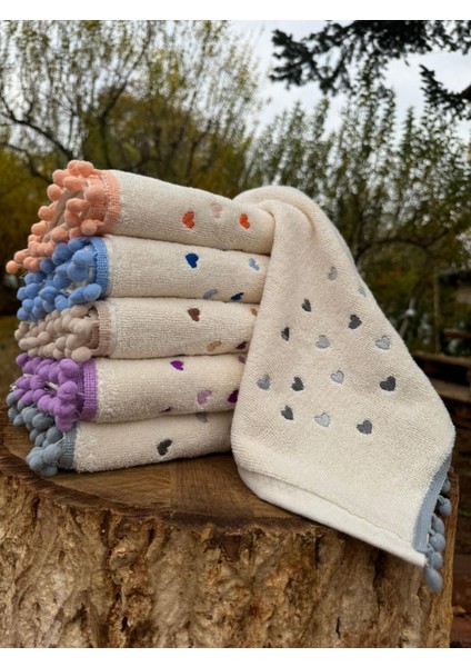 6'lı Ponponlu Kalpli 30X50 Havlu fırsatları
