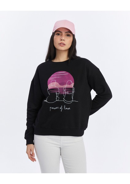 Kadife Gün Batımı Desenli Siyah Yumuşak Dokulu Regular Fit Bisiklet Yaka Kadın Sweatshirt fiyatları